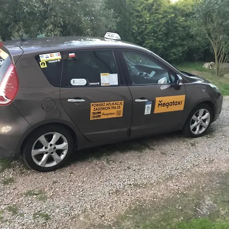 בית אירוח Pokoje Goscinne Pod Lasem