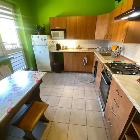 홈스테이 Goscinne Pod Lasem