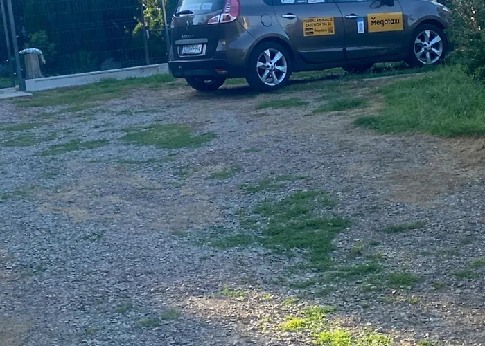 Pokoje Goscinne Pod Lasem