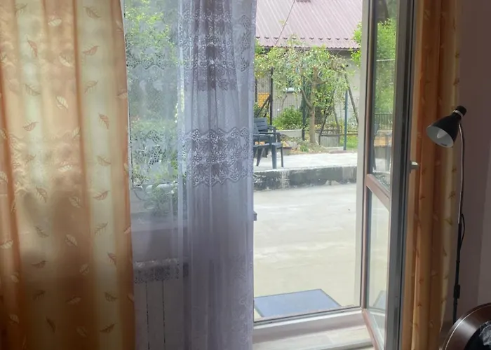 Pokoje Goscinne Pod Lasem